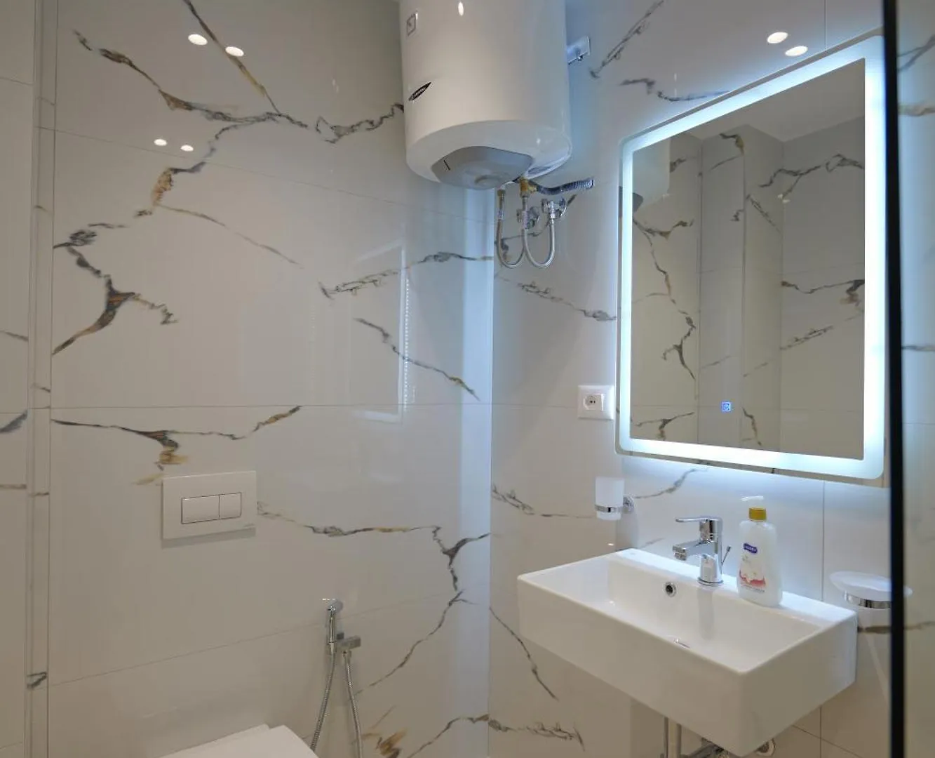 Appartement Villa Henrik 77 Saranda Centrum