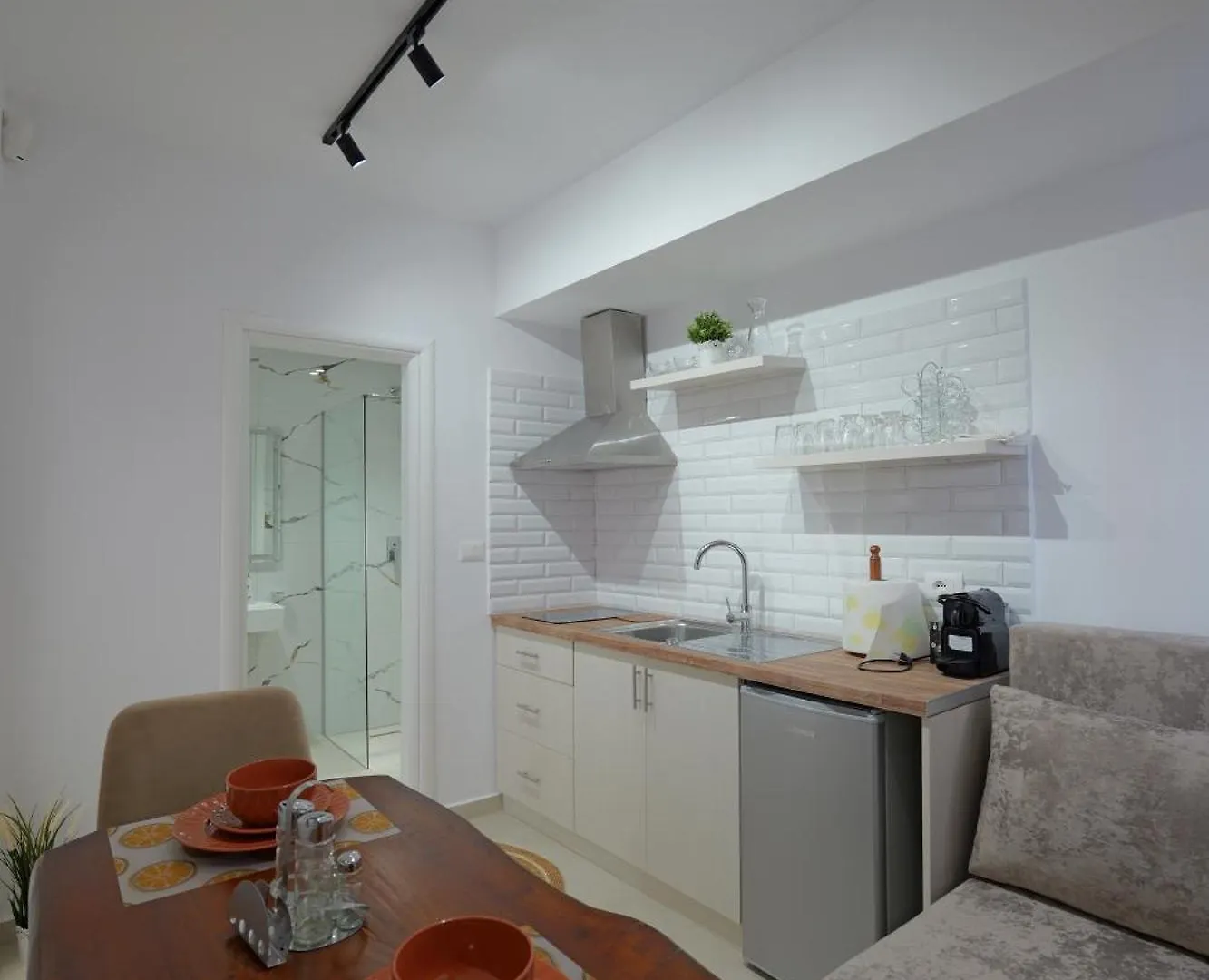 Villa Henrik 77 Saranda Centrum 0*,  Albanie