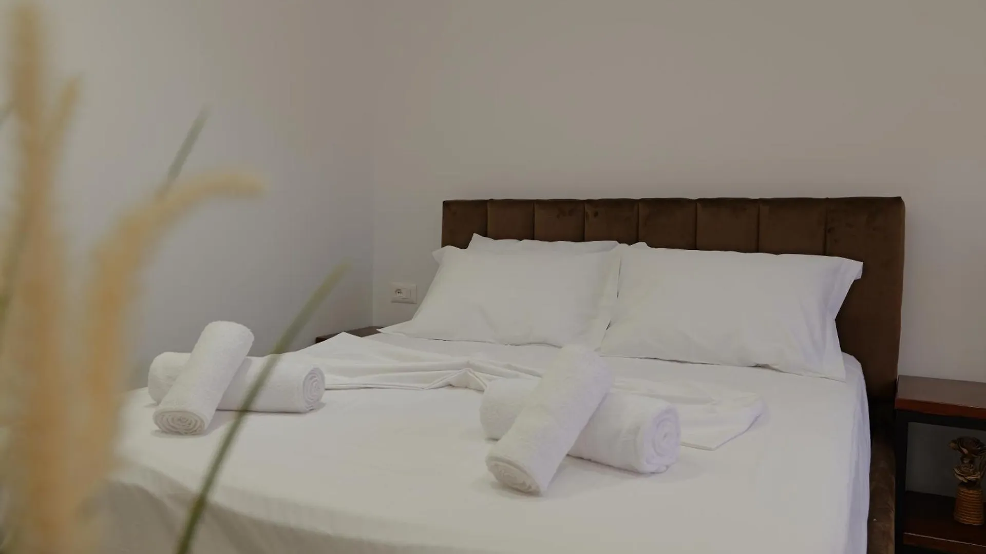 Appartement Villa Henrik 77 Saranda Centrum